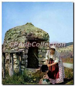 Postcard Modern Belles Images of Provence Provencale Scene at the Well