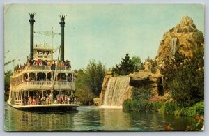 Disneyland  Magic Kingdom  Mark Twain Steamboat   Postcard