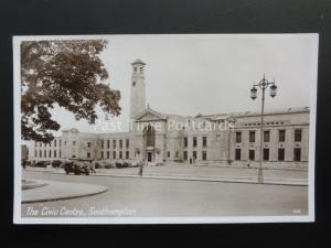 Hampshire SOUTHAMPTON The Civic Centre - Old RP Postcard by Photo Precision