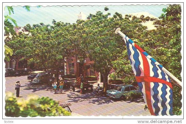 Visitors To The Town Of St. George, Bermuda, 40-60s