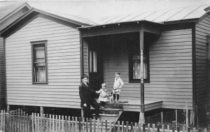 J61/ Clarksburg West Virginia RPPC Postcard c1910 Residence Kids 16