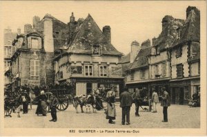 CPA QUIMPER Place Terre-au-Duc (144027)