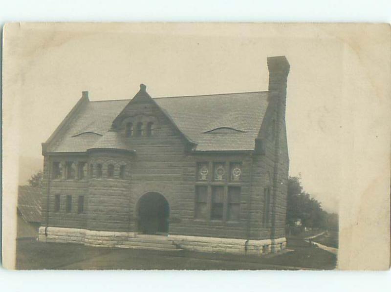 Pre-1907 rppc ARCHITECTURE - BEUTIFUL OLD STONE BUILDING WITH TURRET o2323