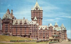 Le Chateau Frontenac - Dufferin QC, Quebec, Canada