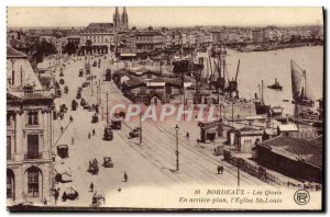 Old Postcard Bordeaux Quays In Rear Plan L & # 39Eglise St. Louis Boat