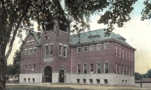 C.1910 High School, Fairbury, Ill. Hand Colored Postcard P123