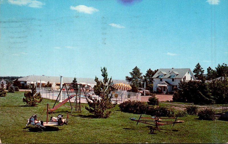 South Dakota Sioux Falls Pine Crest Motel 1962