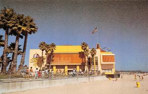 SANTA CRUZ, CA California  CASINO AT SANTA CRUZ BEACH   Roadside Chrome Postcard