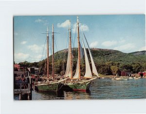 Postcard Ready to Sail