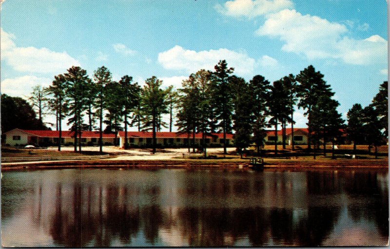 Vtg 1950s Samyra Lake Motor Court Raleigh North Carolina NC Unsed Postcard