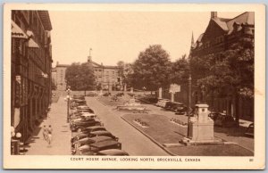 Postcard Brockville Ontario c1940s Court House Avenue Looking North