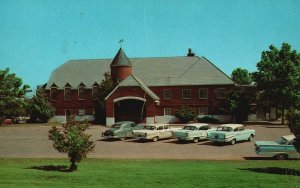 Postcard Country Clubhouse Golf Swimming B&C Distributing Company Abilene, Texas