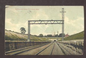 PORT HURON MICHIGAN APPROACH TO RAILROAD TRAIN TUNNEL 1908 VINTAGE POSTCARD