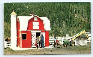 CRAIGELLACHIE, BC Canada~ PARADISE VALLEY AMUSEMENTS c1960s  Roadside Postcard