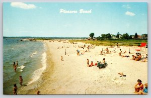 Waterford Connecticut~Sunbathers @ Pleasure Beach~Lifeguard Stand~Vtg Postcard