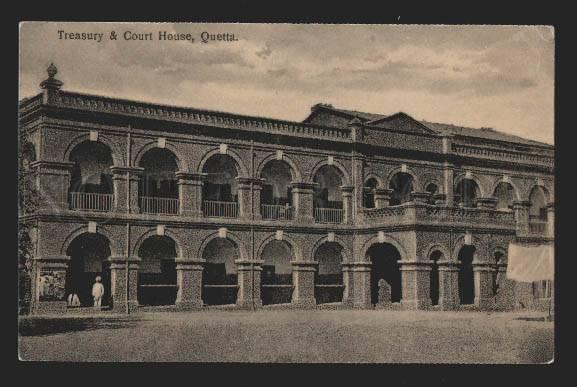 116907 Pakistan QUETTA Treasury & Court House Vintage postcard