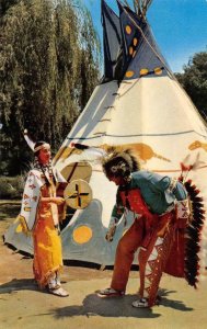 INDIAN DANCERS Indian Village KNOTT'S BERRY FARM Ghost Town Vintage Postcard