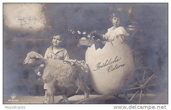 Easter, Kids , Lamb & Giant egg , 00-10s