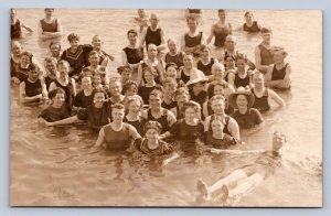 J95/ Great Salt Lake Utah RPPC Postcard c1910 Swimmers Bathers Crowd 64