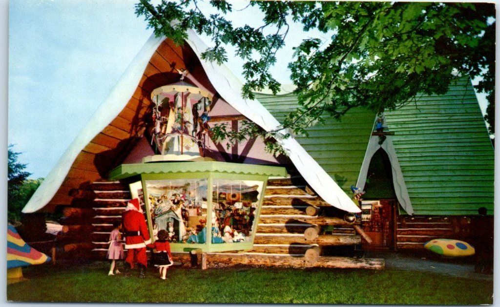 outside doll houses