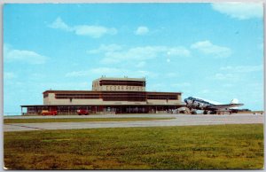 Cedar Rapids Iowa Municipal Airport Completed in 1953 Airplane Landing Postcard