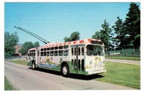 Miami Valley Regional Transit Authority Trolley Coach, Summer Bus, Dayton, Ohio,