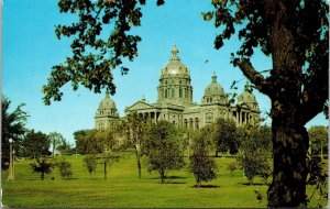 State Capitol Des Moines Iowa IA Golden Dome Postcard VTG UNP Dexter WOB Vintage 