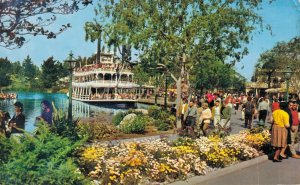 Disneyland Mark Twain Frontierland Vintage Postcard 07.75