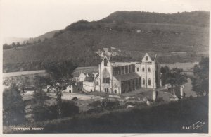 TINTERN ABBEY, Monmouthshire, Wales - Vintage POSTCARD