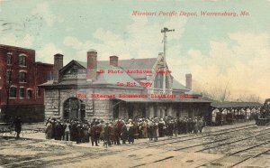 MO, Warrensburg, Missouri, Missouri Pacific Railroad Depot, Boyles Pub