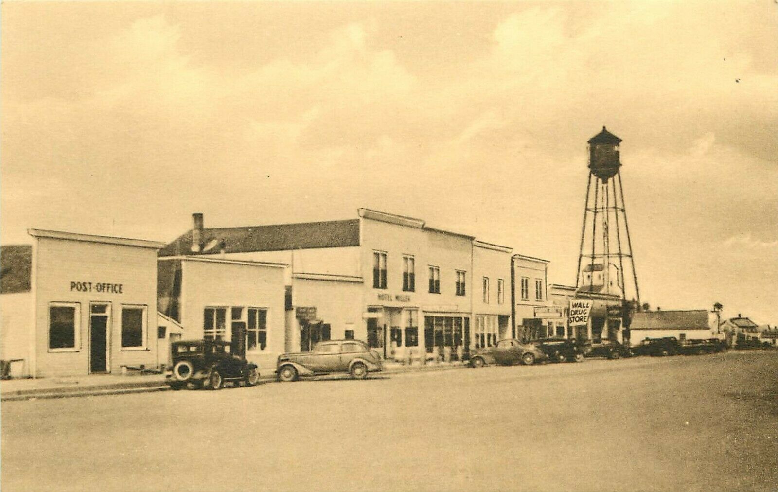 Vintage Postcard; Main Street Scene, Wall SD Post Office Hotel etc