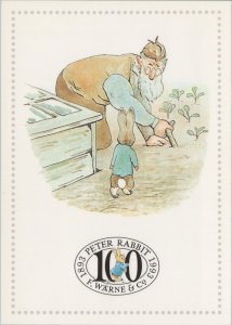 Children Postcard - Beatrix Potter Illustration, Peter Rabbit RR16900