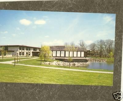 BRISTOL RI RHODE ISLAND ROGER WILLIIAM COLLEGE Postcard