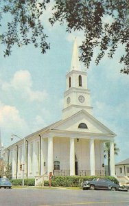 TALLAHASSEE, Florida FL   FIRST PRESBYTERIAN CHURCH  50's Cars   Chrome Postcard