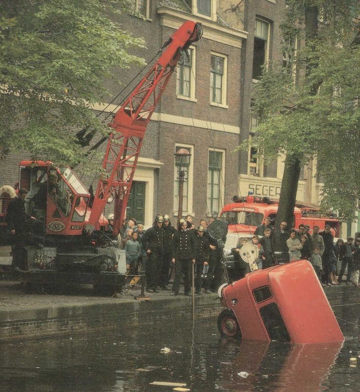 Dutch Car Sinking Flood Disaster Police Crane Holland Postcard