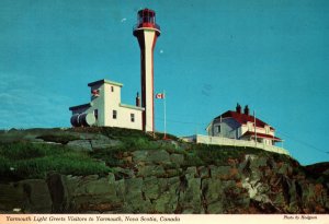 CONTINENTAL SIZE POSTCARD YARMOUTH LIGHTHOUSE GREETS VISITORS TO NOVA SCOTIA