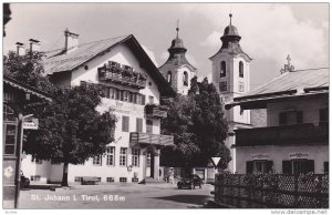 RP: St. Johann i. Tirol , Austria , 30-40s