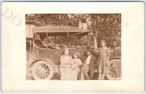 c1910s Family Photo on Touring Car RPPC Mother Father & Cute Little Girls A134