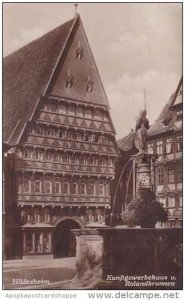 Germany Hildesheim Kunstgewerbehaus und Rolandbrunnen 1927