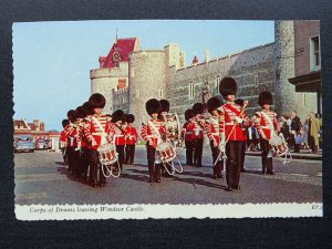 British Royalty WINDSOR CASTLE Collection x 3 c1930s & 1940s Postcard (3)