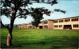 Millington, TN Tennessee  MEMPHIS NAVAL AIR STATION  Enlisted Quarters  Postcard