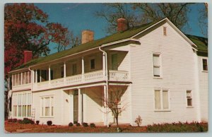 Pella Iowa~Scholte House~Vintage Postcard