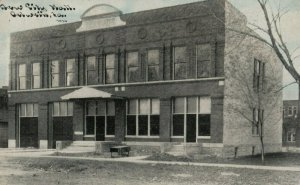 OELWEIN , Iowa , 1912 ; New City Hall