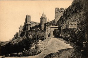 CPA Carcassonne Porte d'Aude FRANCE (1012823)