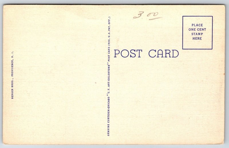 Pawtucket RI~Horses Rounding Turn Narragansett Race Track~Vintage Linen Postcard