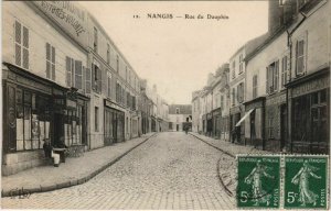 CPA NANGIS Rue du Dauphin 924690
