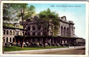 Postcard TRAIN STATION SCENE Denver Colorado CO AK4595