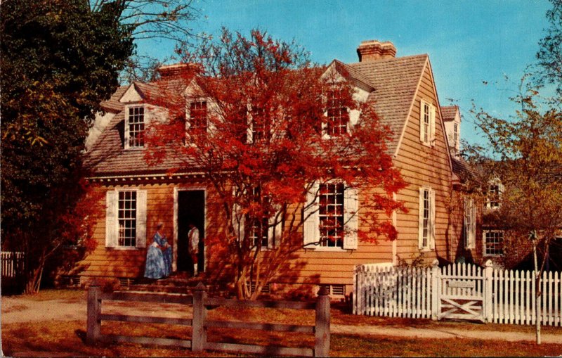 Virginia Williamsburg Brush-Everard House Built 1717