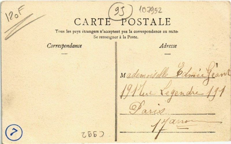 CPA LUZARCHES - Rue de PARIS (107952)