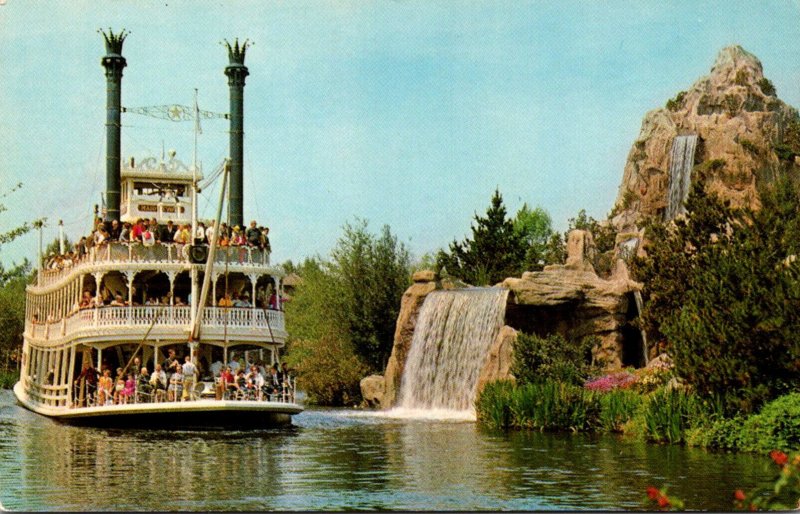 Disneyland Mark Twain Steamboat Passing Cascade Peak 1972